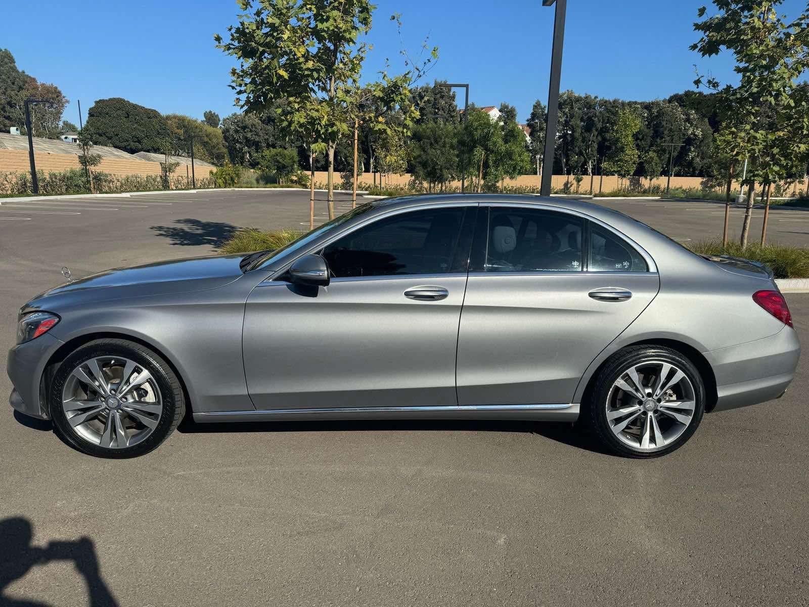 Mercedes C-class 300