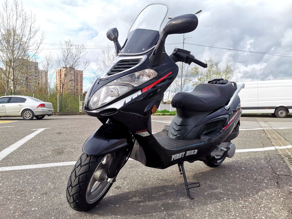 Scuter 150cc in stare foarte buna, toate actele+fiscal 1050 euro