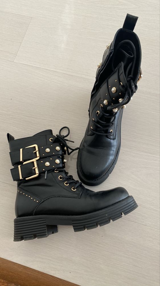Cizme DeeZee marime 38