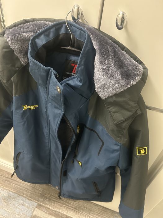 Geaca de iarna impermeabila