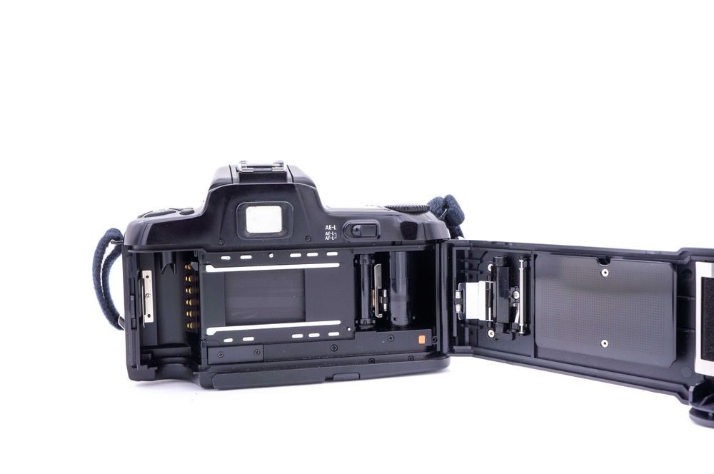 Aparat foto film Nikon F601