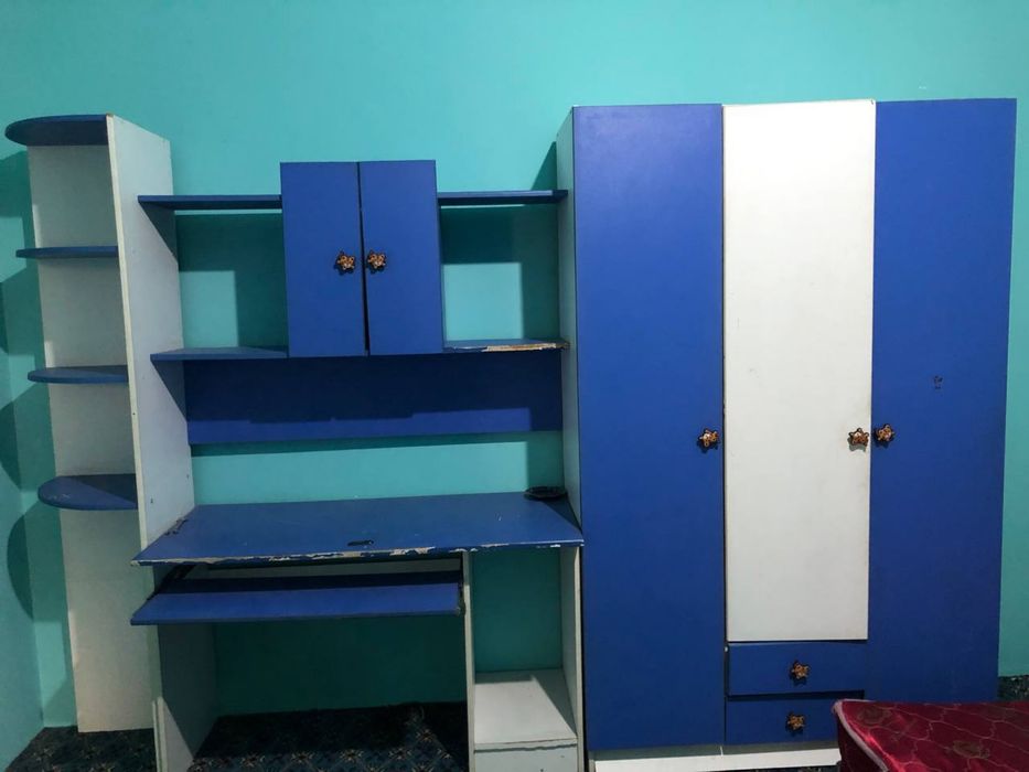 Sotiladi juda arzon mebellar xolati yaxshi