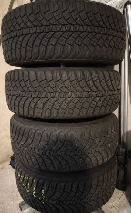 Зимни гуми KUMHO 225/50/17