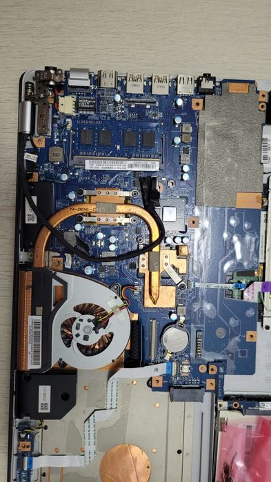 Boxe / difuzoare Sony VAIO SVF15AA1QM intel i5-3337u