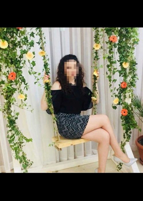 Rochie scurta cu sclipici