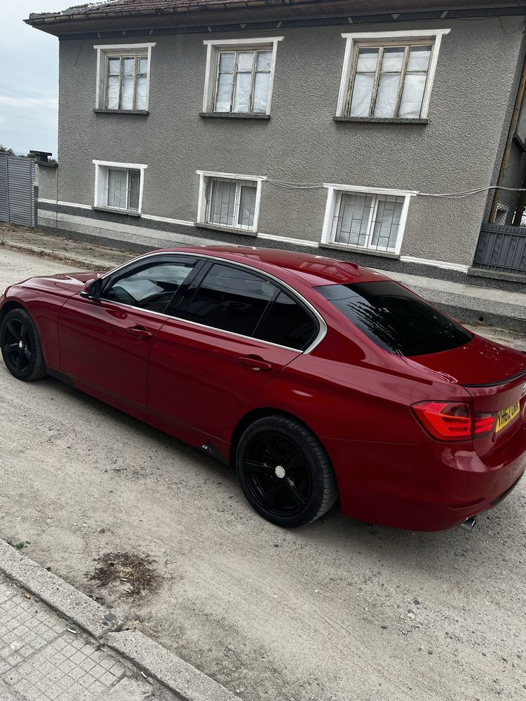 Bmw F30 с кожен салон в много добро състояние!Платено мито!
