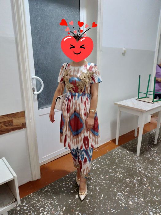 /Milliy kelin kuylaklar/Qimmat toshlar va qul ishi.