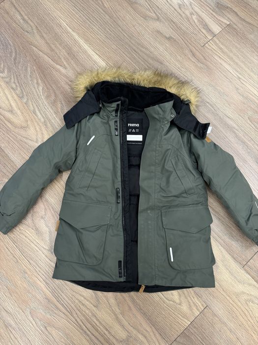 Продам Куртка Reima