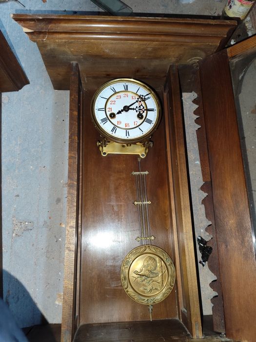 Gustaf beker стенени часовници 150лева