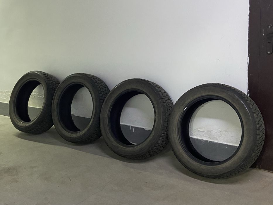 Шина/ Зима/ Комплект/ Колеса/ Липучка/ 235/55/R20/