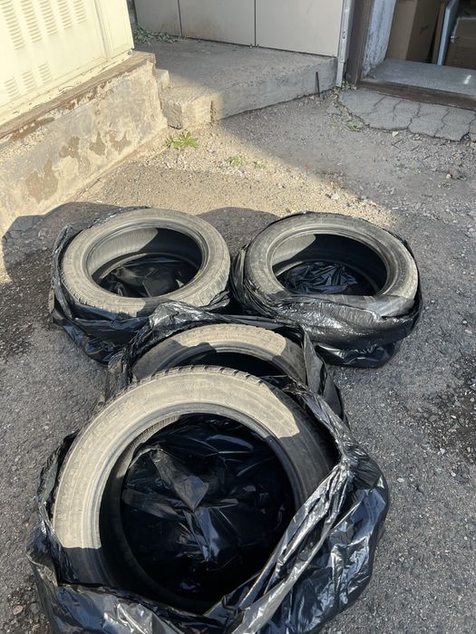 Продам зимние шины