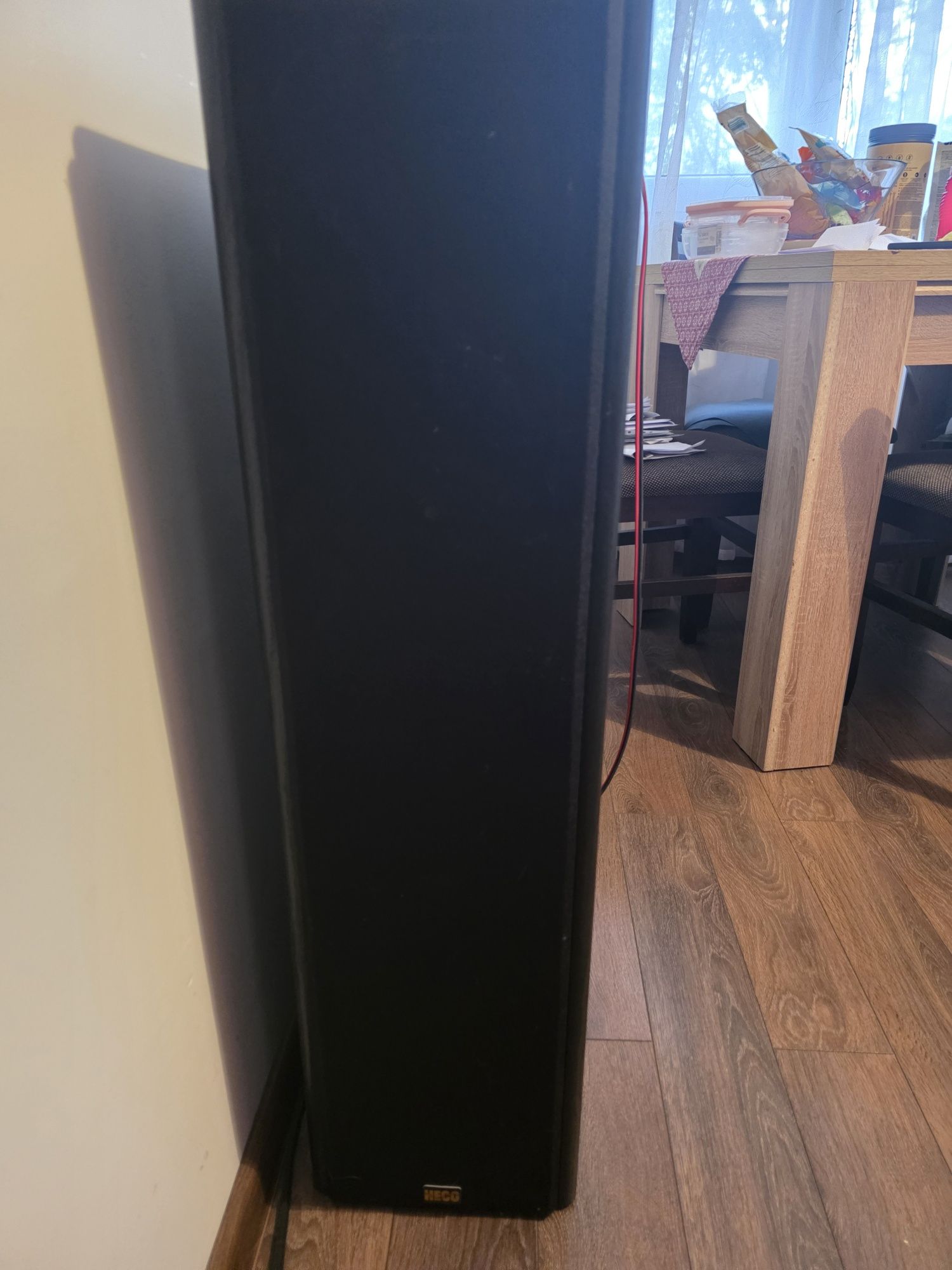 Тонколони HECO 180 W