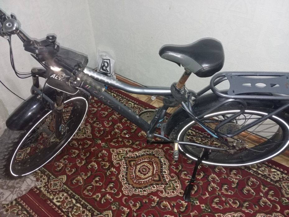 Velik sotiladi holati yahshi baloʻnlar kamer va pakrushkalsri yangi