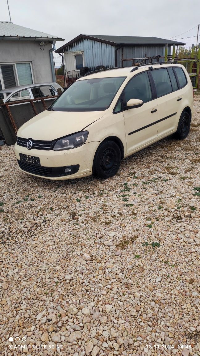 VW TOURAN 2.0 TDI-  DSG  2014г. На части