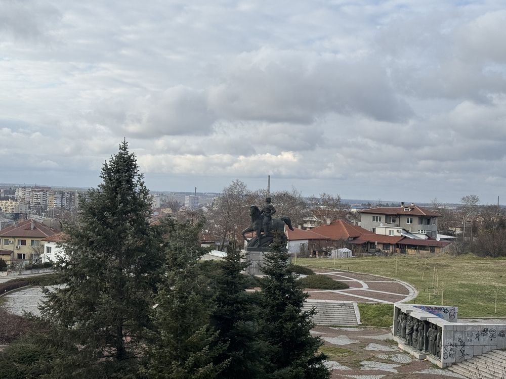 Тристаен апартамент в Добрич, Ж.К Дружба 1