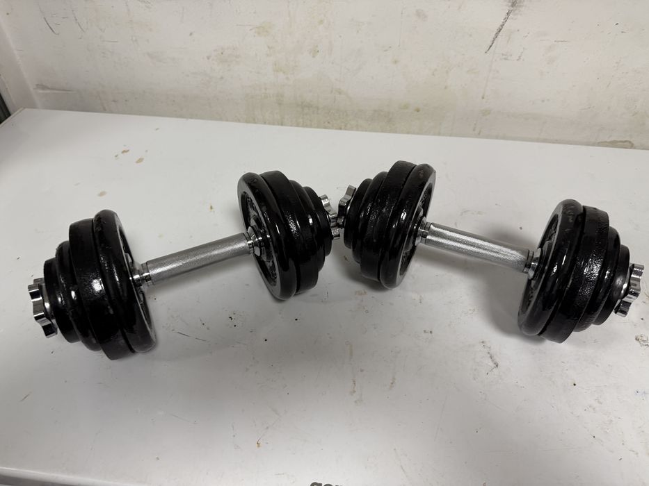 Gantere reglabile noi fier 16 kg+16 kg=32 kg. Pret 450 lei
