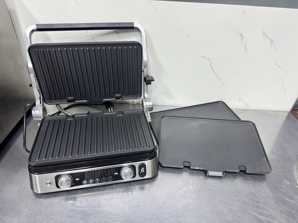 Гриль delonghi , в отличном состоянии