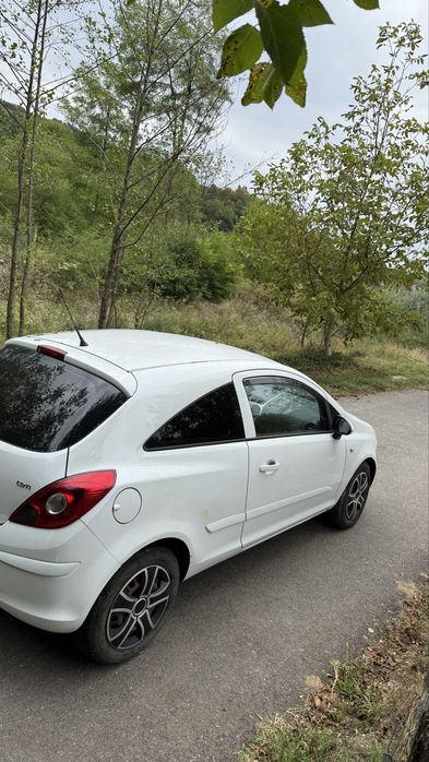 Opel corsa 1.3 cdti 75cp an 2006