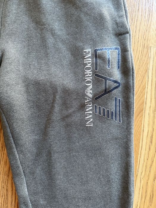 Ватирано Долнище Armani EA7 100% оригинал размер XS