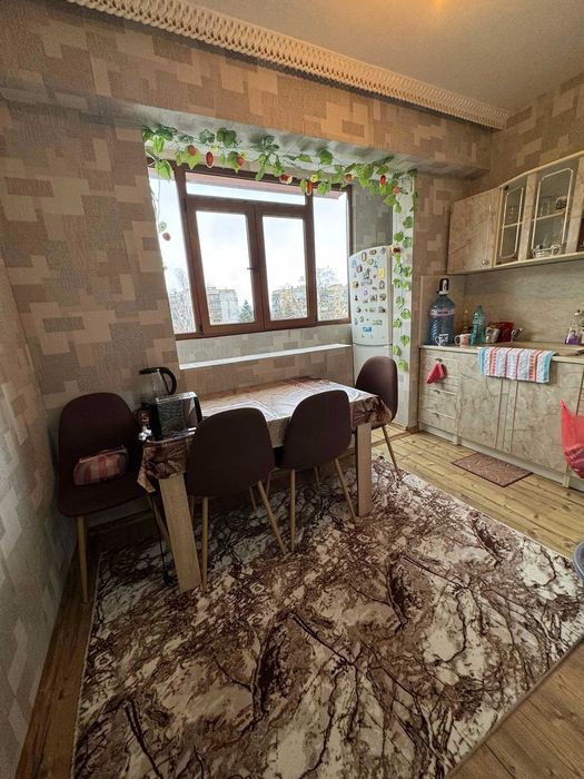 Продава се Тристаен апартамент в Търговище, Запад 2 - 70 кв.м за 1130 €/кв.м - Снимка #7