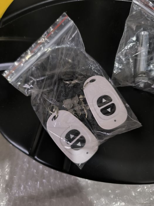 Автоматична паркинг скоба с дистанционно