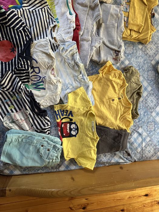 Бебешки и детски дрешки