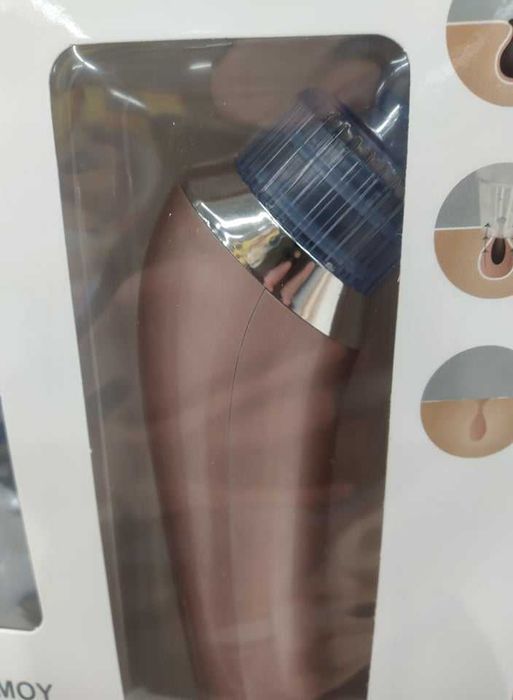 Уред за почистване на лице и пори с 4 приставки, pore cleaner 2 х АА б