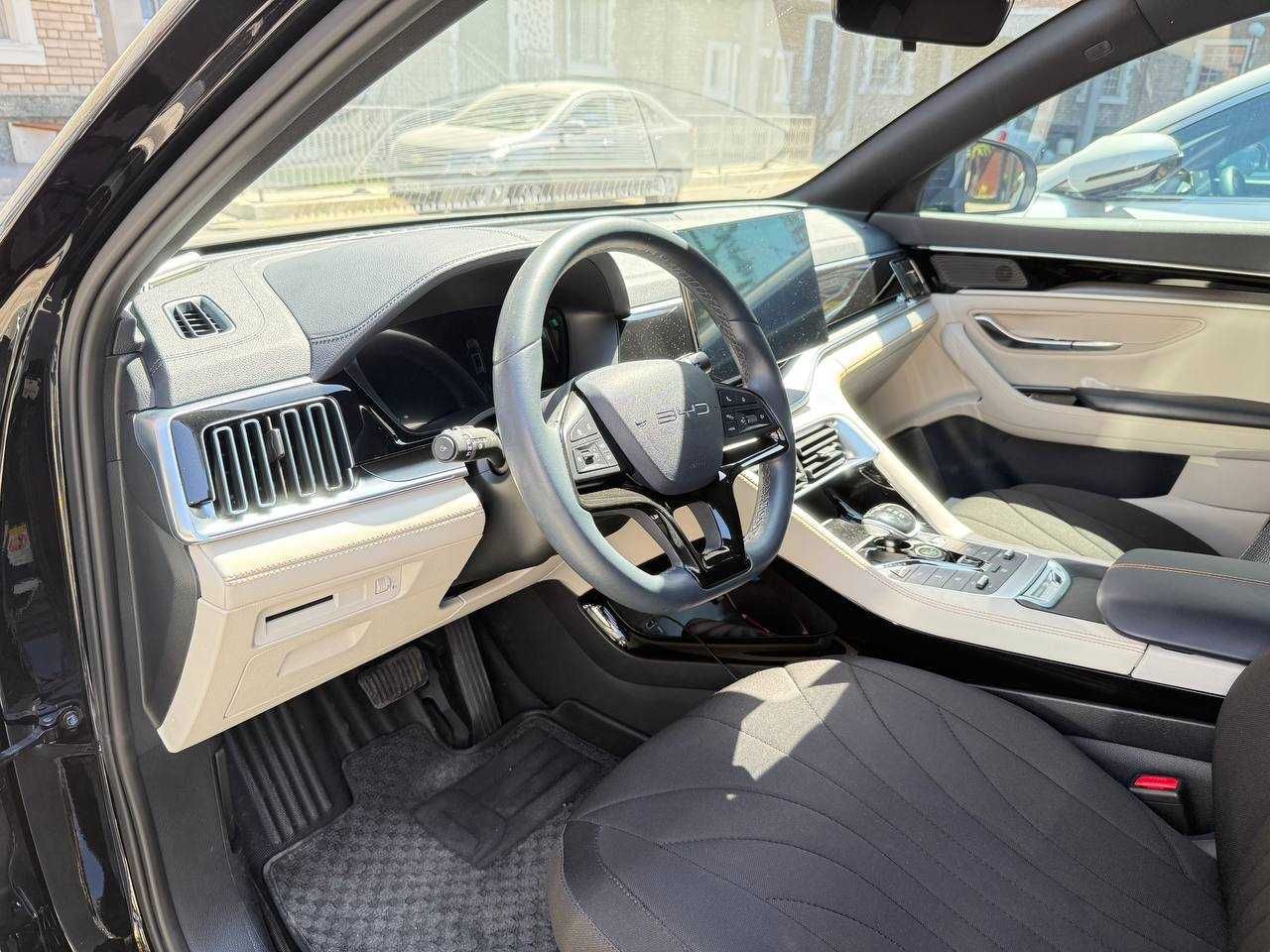 BYD Song Plus DM-i гибрид, 1-я позиция), официальная