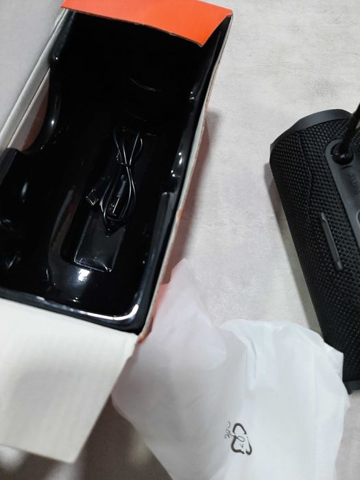 JBL Flip 6  Нова