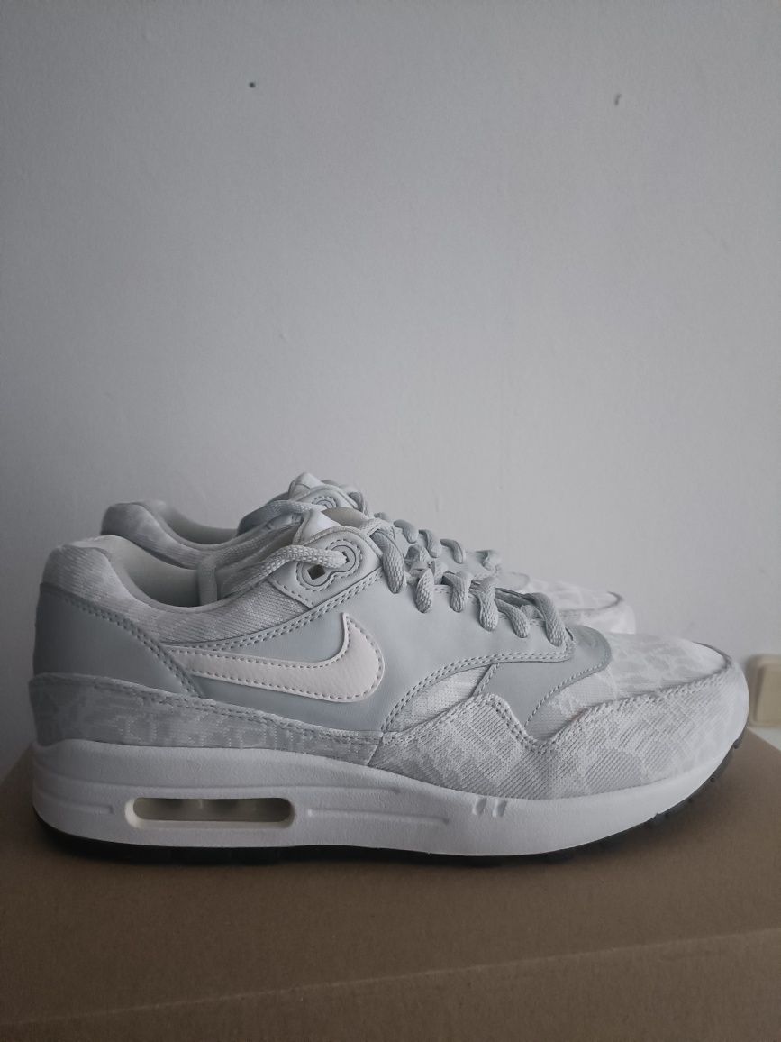 Nike Air Max 1 номер 41 код 33A