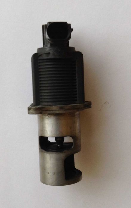 ЕГР клапан Рено 1.5 дци - EGR valve Renault 1.5 dci