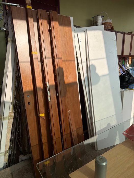 Полки МДФ отличное состояние 2 м х 60 см