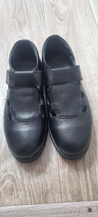 Продаются туфли мужские новые 41 и 43 размер