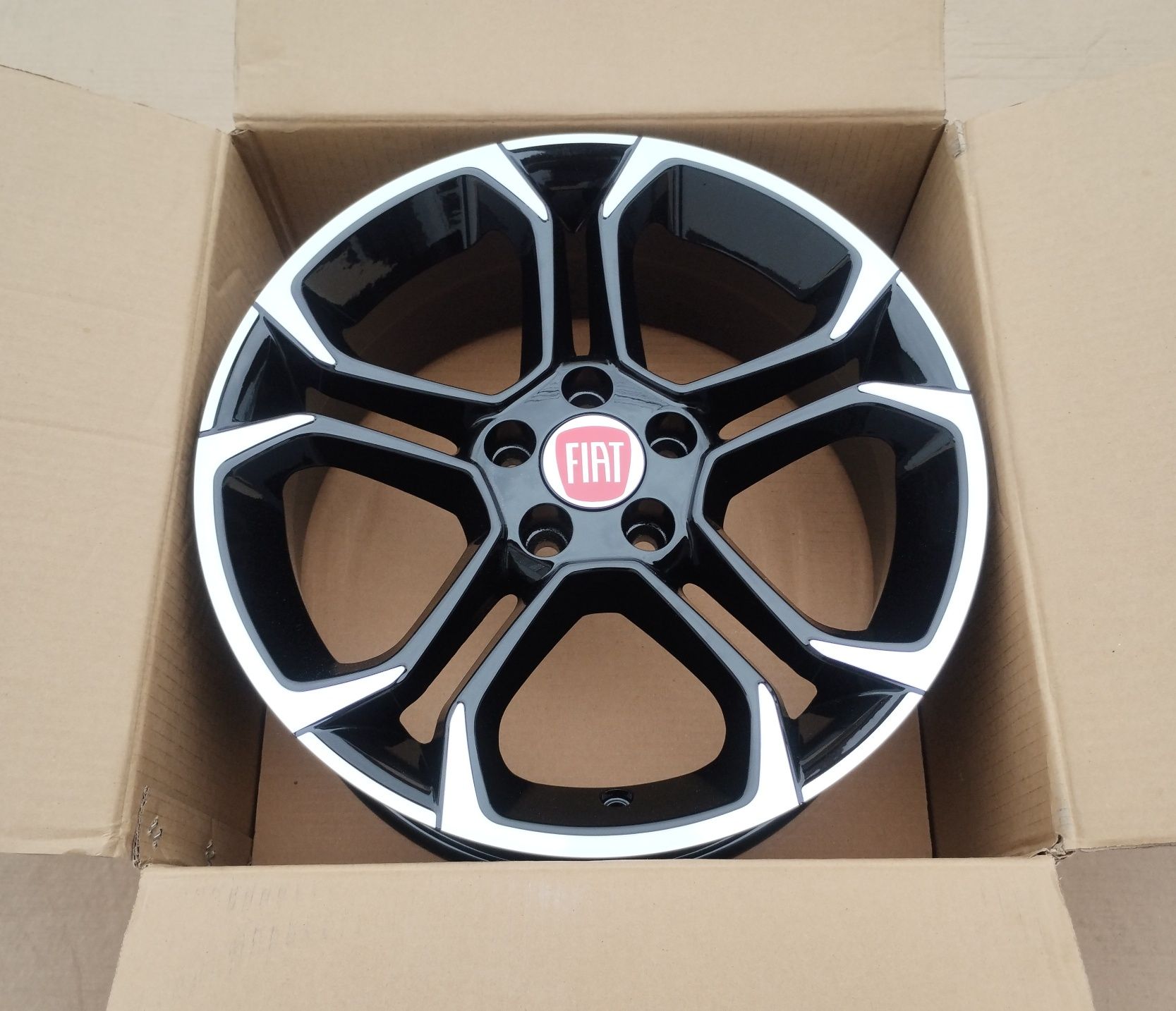 Jante R 16 FIAT Tipo Fiat 500 prindere 5x98 pe 16