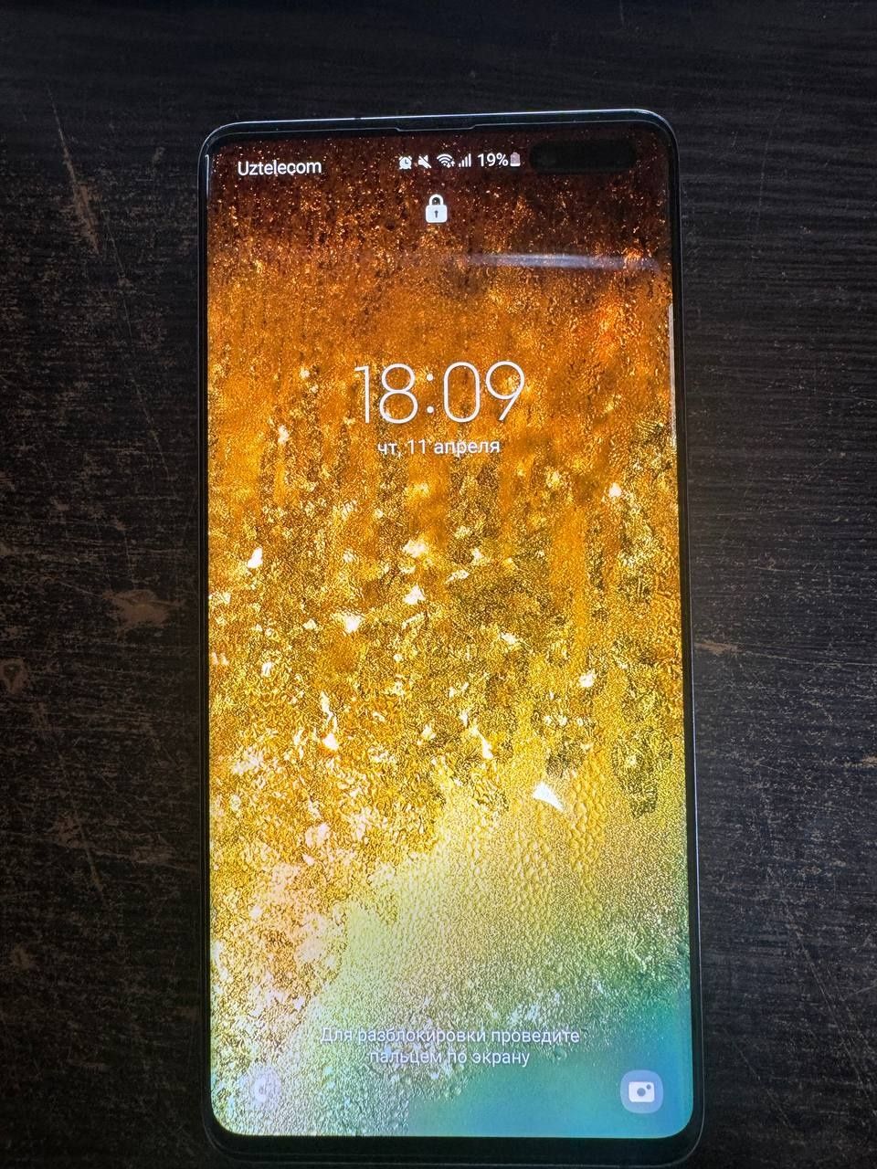 Samsung galaxy S 10  5g  8/512