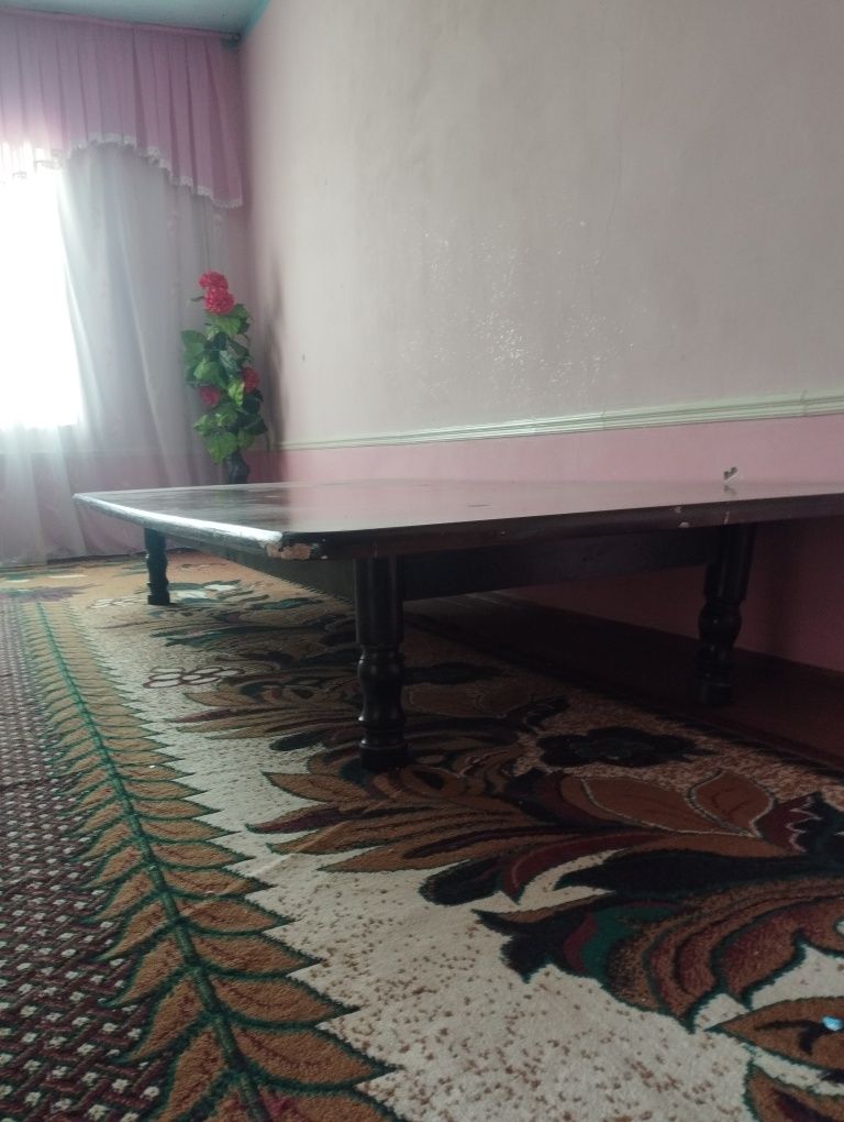 Сотилади срочно Стол Стул 100$ Стенка200$