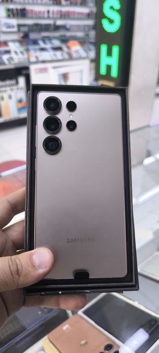 samsung S25 ultra 12/256 yangi