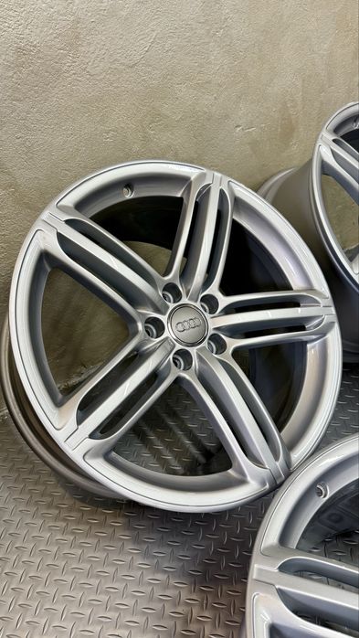 Оригинални 5х112 19” Speedline Audi S5