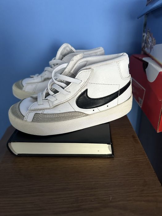 Nike blazer marime 27