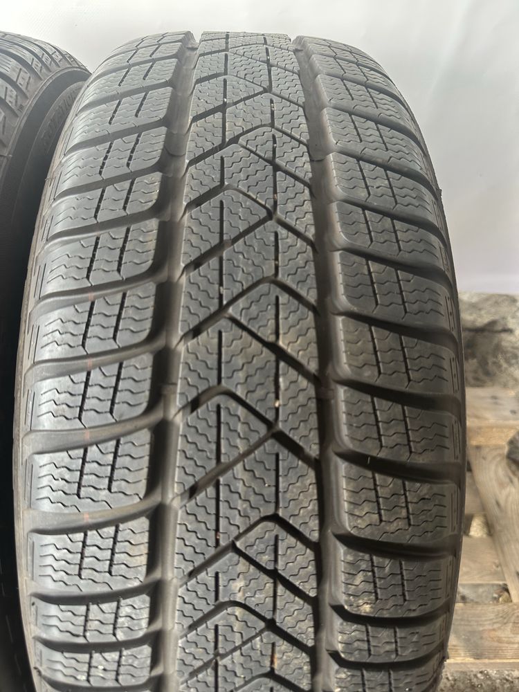 225/55/17 Pirelli dot22