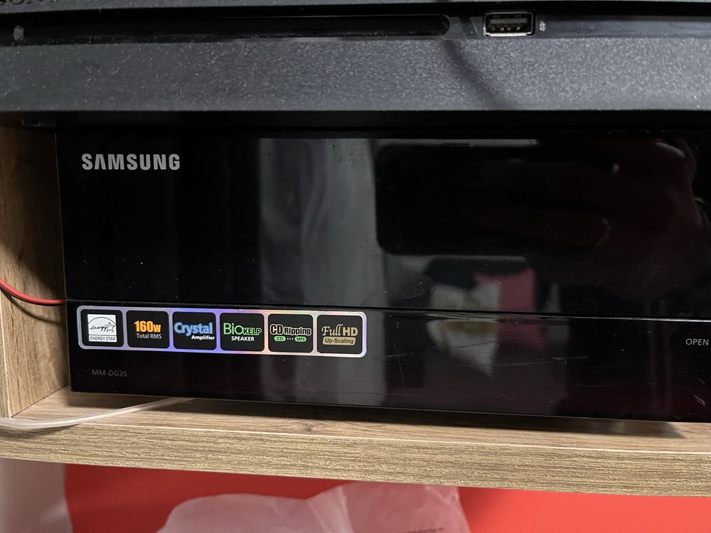 Samsung MM-DG35 stereo audio system