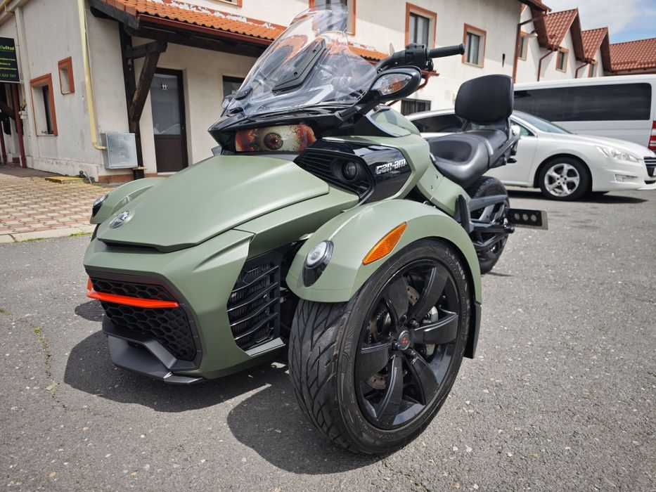 Can Am Spyder F3