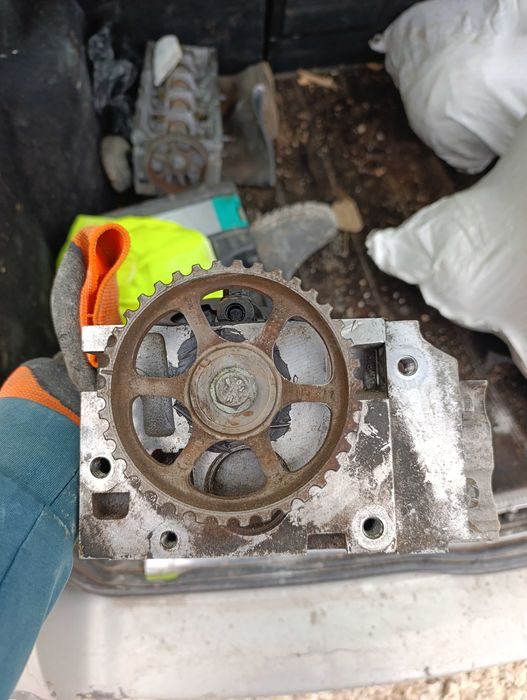 Глава за Рено Клио 1.4 бензин