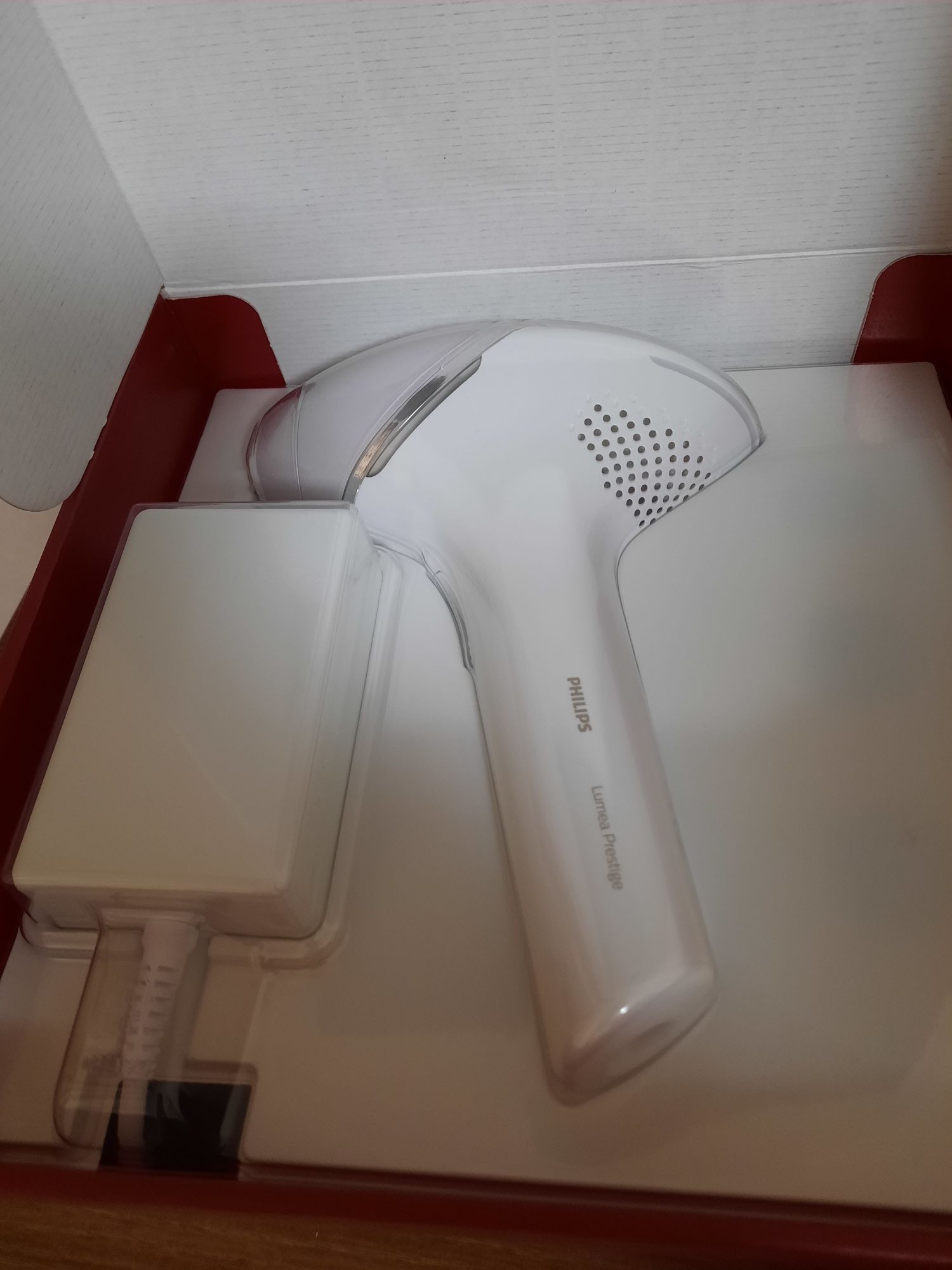 Philips Lumea IPL 8000 BRI940/00