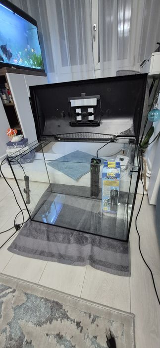 Vand acvariu din sticla, dimensiuni 60x40x30 cm (aproximativ 80 litri