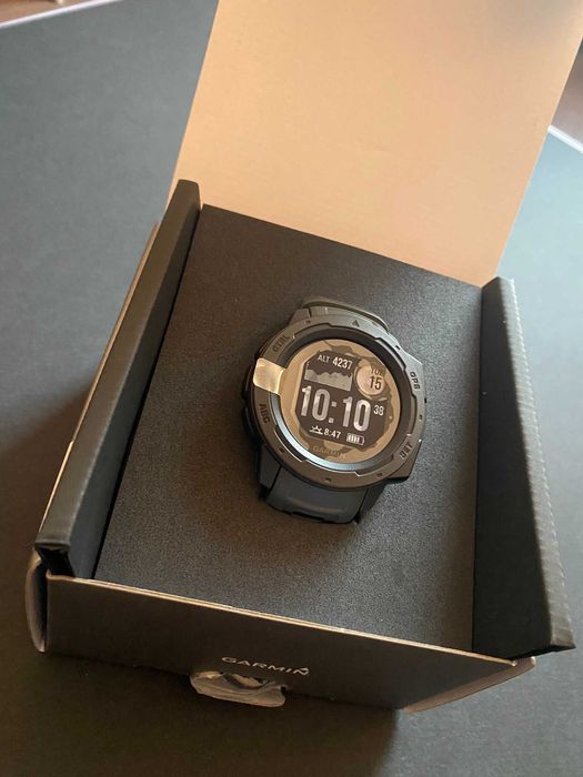 Часовник Garmin Instinct Black