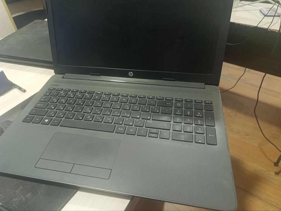 Сотилади ноутбуклар