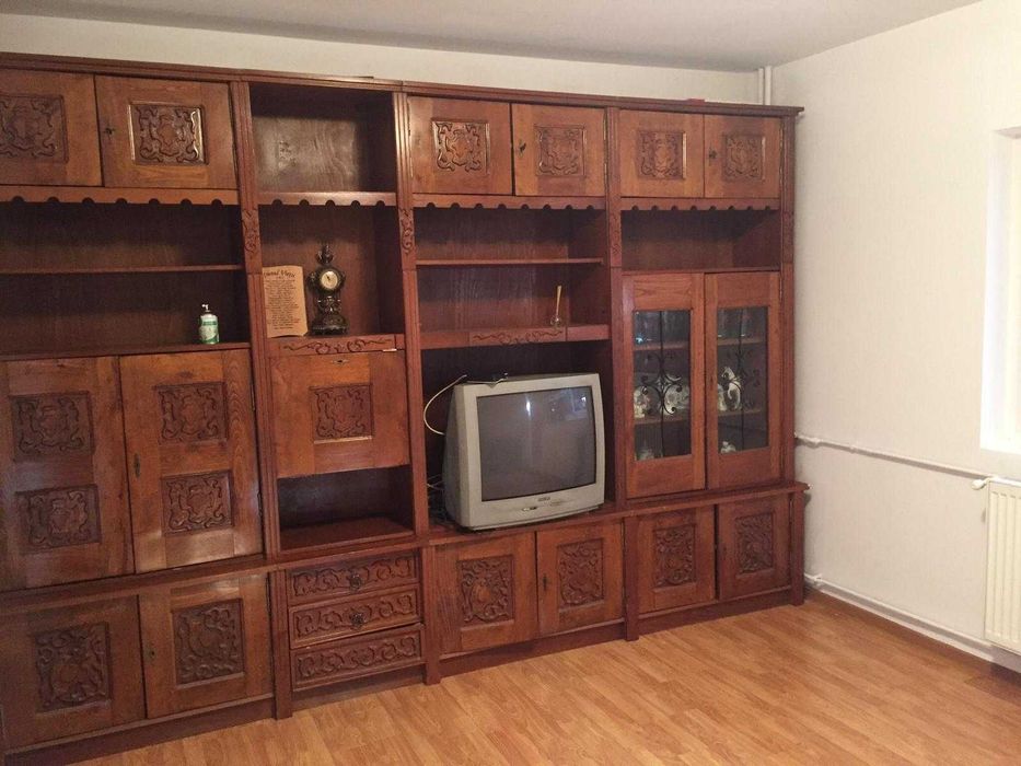 Ofer spre inchiriere  ap.1 camera , Micalaca ,Piata Soarelui