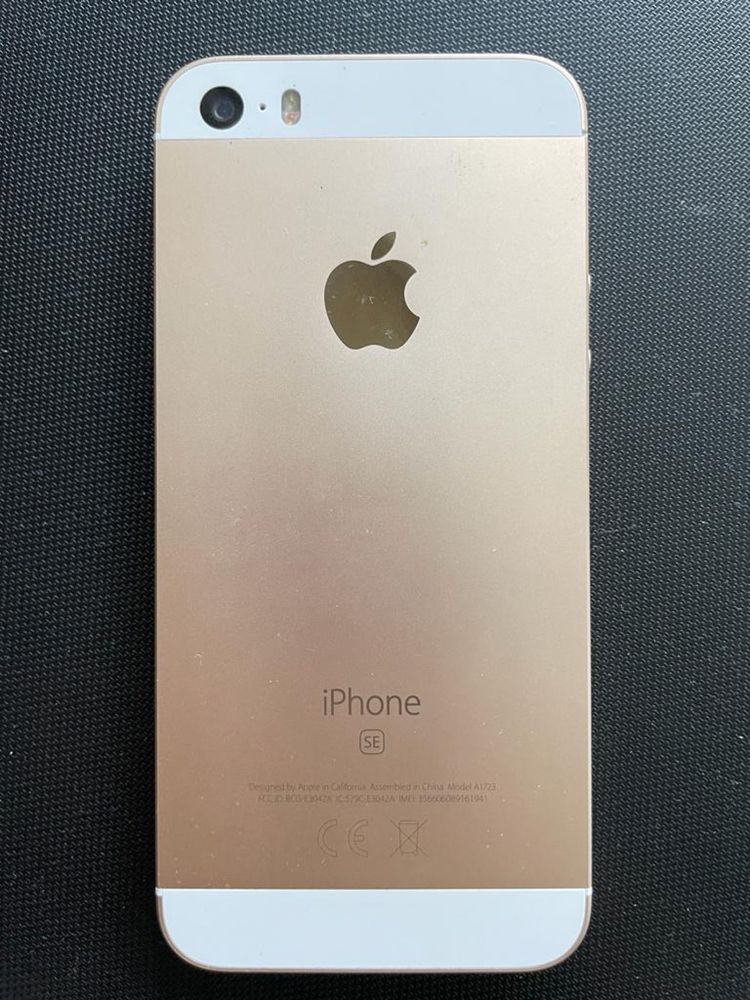 Продается iPhone SE Gold