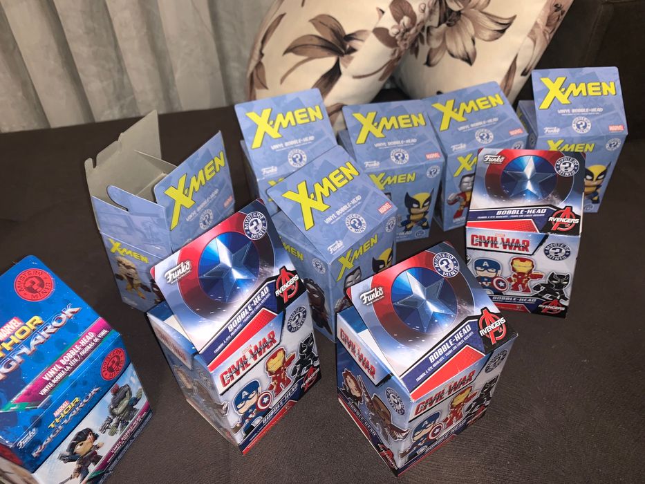 Funko Marvel X Men - Mystery Mini Blind Box Captain America Civil War